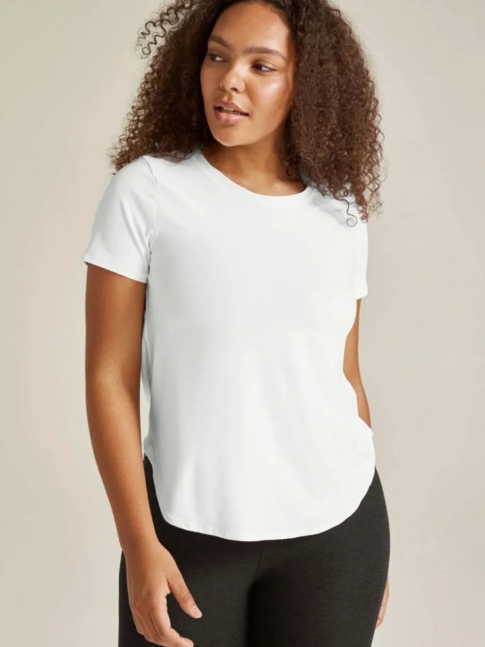 Beyond Yoga "On the Down Low" T-Shirt Cloud White, SZ L